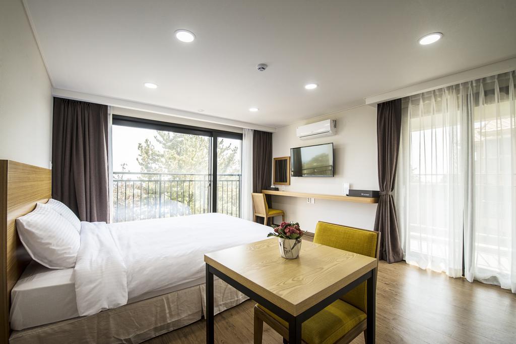 W Ocean Pension Szogüpho Kültér fotó